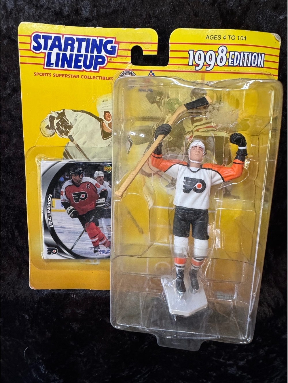 1998 Edition Starting Lineup Philadelphia Flyers Hockey Figure with Card
